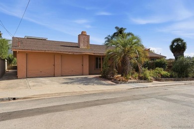 FIXER WITH POTENTIAL! First time on the market in decades! - photo 31