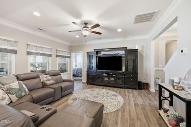 Welcome to this spacious home in the desirable Beverly Place - photo 4