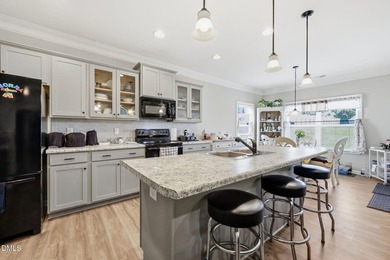 Welcome to this spacious home in the desirable Beverly Place - photo 6