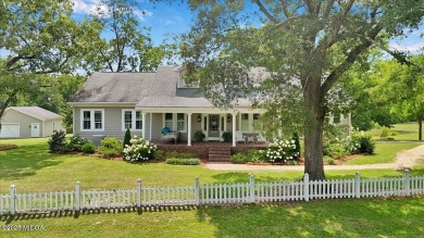 Lake Home For Sale in Musella, Georgia