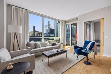 Refined urban living in one of the most coveted boutique - photo 2