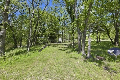 Enjoy camping at this waterfront property in Sugar Valley Lakes! - photo 12