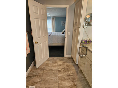 Welcome to this 1991 Barrington HS - 3 bedroom/2 Bath, 1152 sq - photo 24