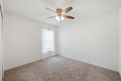 MOVE IN READY POOL HOME! BRING OFFERS! Why wait to build? Enjoy - photo 25
