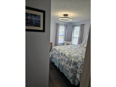 Welcome to this 1991 Barrington HS - 3 bedroom/2 Bath, 1152 sq - photo 28