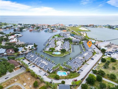 Coastal living meets effortless fun in this beautifully updated - photo 31
