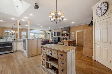A rare opportunity to own 100 feet of prime, privately owned - photo 32