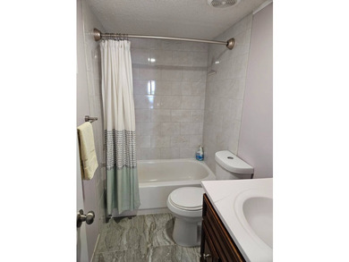 Welcome to this 1991 Barrington HS - 3 bedroom/2 Bath, 1152 sq - photo 33