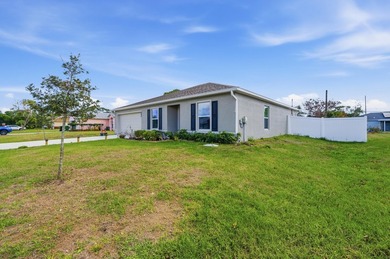 MOVE IN READY POOL HOME! BRING OFFERS! Why wait to build? Enjoy - photo 35