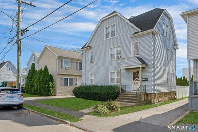 20 Hanover St. #A features a well-maintained traditional - photo 6