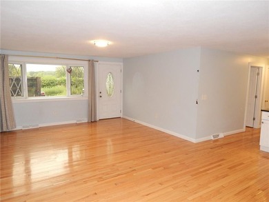 Move-in-condition 3-bedroom Ranch that was completely updated 2 - photo 11