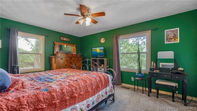 Great Horseshoe Bend location, nearly an acre of wooded ground - photo 12