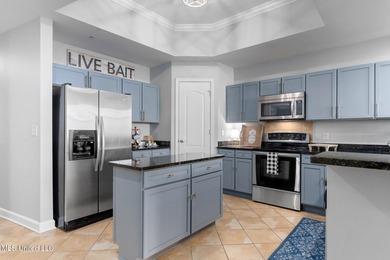 This beautiful 3 bedroom and 3 bath condo is located on the - photo 13