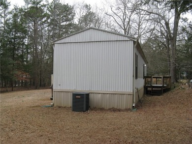 LOOKING FOR AN IMMACULATE MOVE IN GET AWAY FULLY FURNISHED? - photo 13