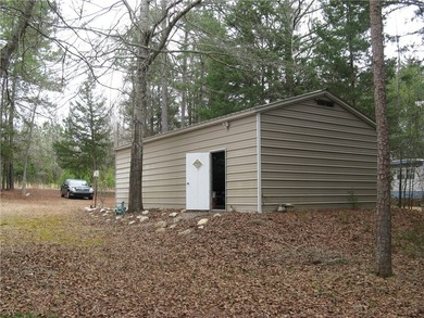 LOOKING FOR AN IMMACULATE MOVE IN GET AWAY FULLY FURNISHED? - photo 16