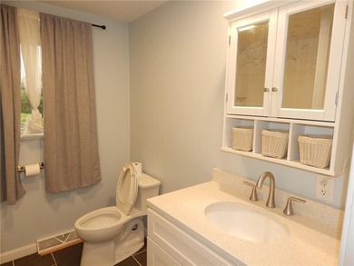 Move-in-condition 3-bedroom Ranch that was completely updated 2 - photo 20