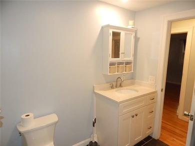 Move-in-condition 3-bedroom Ranch that was completely updated 2 - photo 23