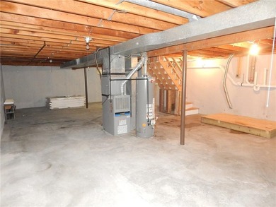 Move-in-condition 3-bedroom Ranch that was completely updated 2 - photo 25