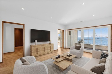 Private dockage with direct bay access. Waterfront estate just - photo 26