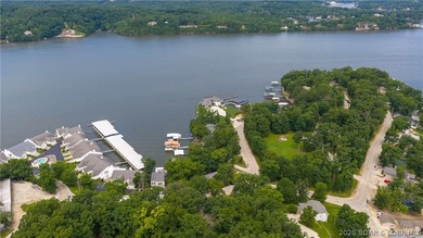Great Horseshoe Bend location, nearly an acre of wooded ground - photo 34