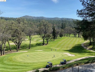 Townhome living on the golf course! Nestled within the gated