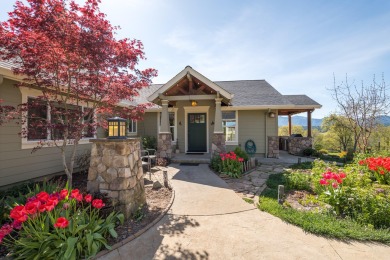 Lake Home Sale Pending in Grants Pass, Oregon