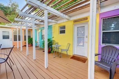 Only two blocks from the beach, this well established resort and - photo 42