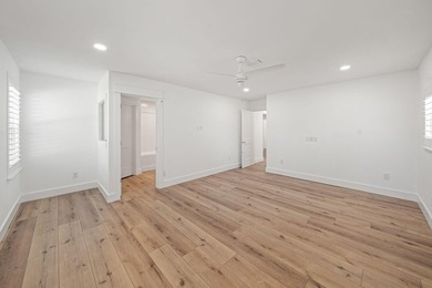 Spacious 4 bedroom, 3 bath ranch-style home with a private pool - photo 38