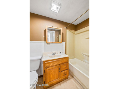 503 S Indiana Ave - photo 40