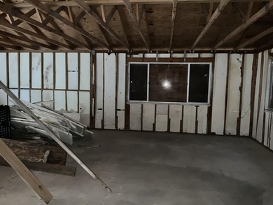 Prime Commercial and a Fantastic Opportunity to own a little - photo 25