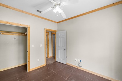 Welcome to country living in the heart of Emory, Texas! This - photo 22
