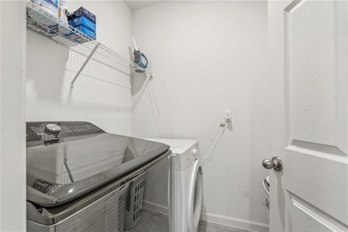 Assumable 5.25% FHA loan. Welcome to this charming single-story - photo 22