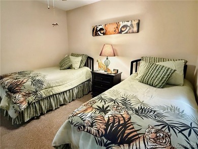 Enjoy lake living at its best in this well-maintained 2-bedroom - photo 25