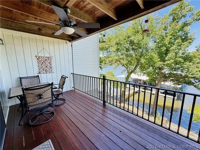 Enjoy lake living at its best in this well-maintained 2-bedroom - photo 29
