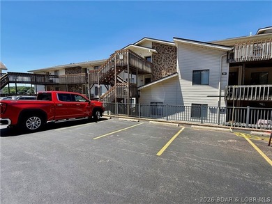 Enjoy lake living at its best in this well-maintained 2-bedroom - photo 33