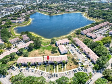 Lake Condo For Sale in Boca Raton, Florida