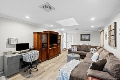 This sprawling brick ranch features a stunning open floor plan - photo 12