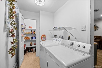 This sprawling brick ranch features a stunning open floor plan - photo 20