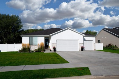 Snake River - Bingham County Home For Sale in Shelley Idaho