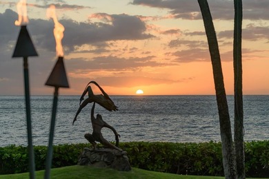 Experience the pinnacle of oceanfront luxury in this stunning, 5 - photo 29
