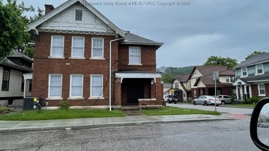 Kanawha River Home For Sale in Charleston West Virginia