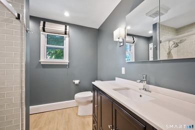 Welcome home to this charming and beautifully maintained - photo 7