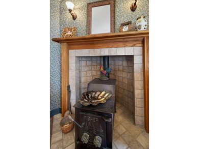 3B/3B Victorian-style waterfront home situated on approximately - photo 13