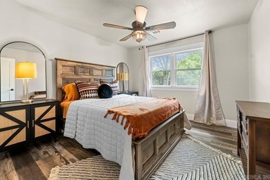Welcome to this beautifully updated 3,850 sq ft home offering - photo 23