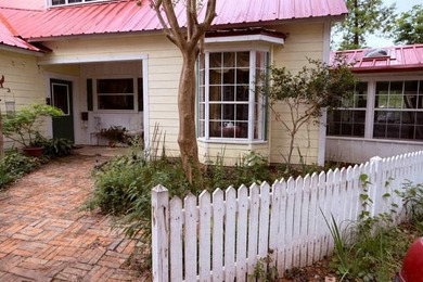 3B/3B Victorian-style waterfront home situated on approximately - photo 28