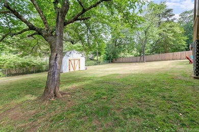 Welcome to this beautifully updated 3,850 sq ft home offering - photo 45