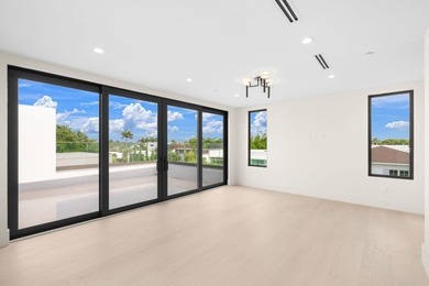 LIVE YOUR DREAM! RARE luxurious designed home on Corner Lot of - photo 45