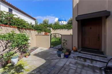This is the one- 5755 Avenida Estoril, an exceptional residence - photo 3