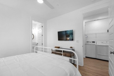 Short term rental powerhouse featuring a spacious coastal home - photo 29