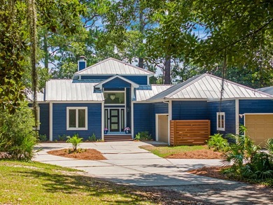 A rare waterfront retreat where privacy, panoramic bayou views - photo 35